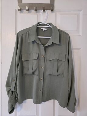 NWOT | Button-Up Utility Blouse | SZ Medium